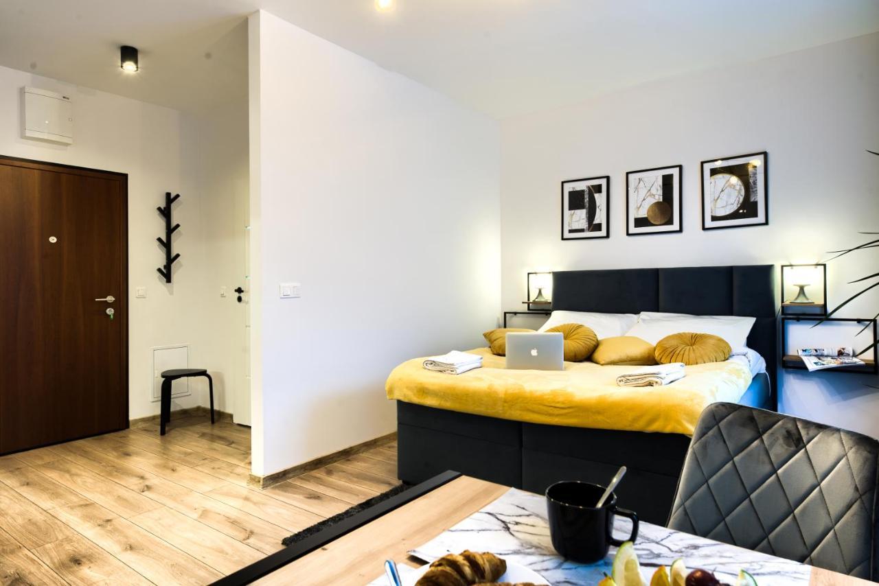Kazou Residence Varsó Kültér fotó
